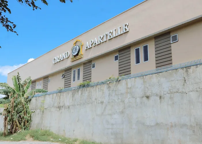 Grand Apartelle Mandaue ホテル 3*