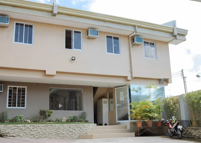 Grand Apartelle Mandaue ホテル