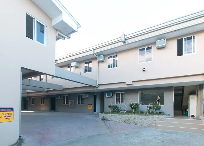 Grand Apartelle Mandaue 3*